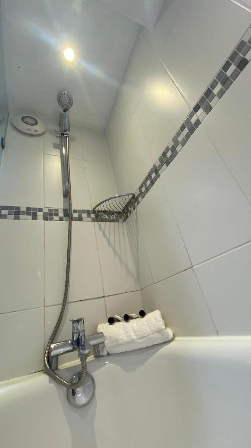 3 Notting Hill, Portobello Road-Amazing Location! Londen Buitenkant foto
